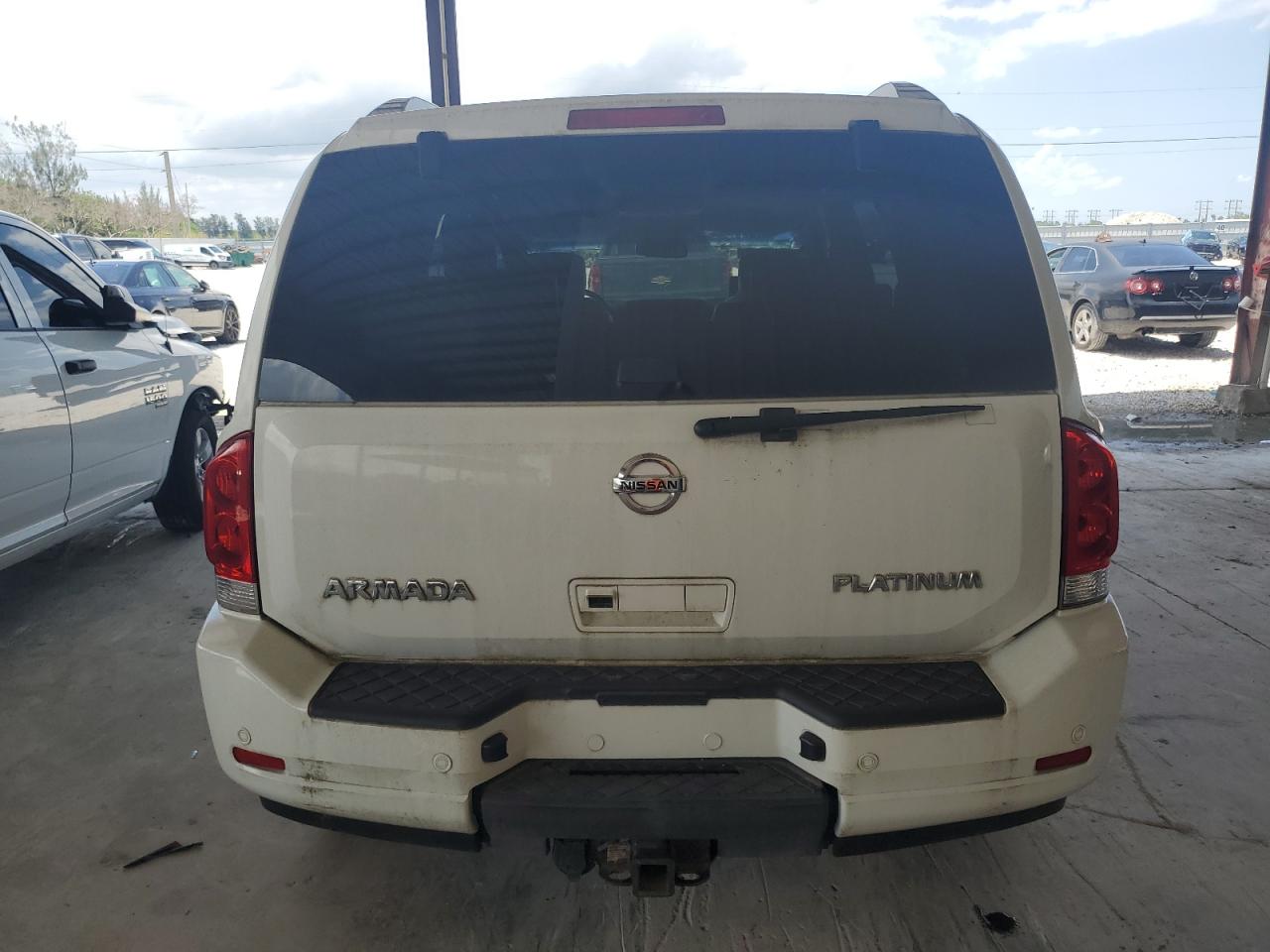 5N1AA0NE2BN610179 2011 Nissan Armada Platinum