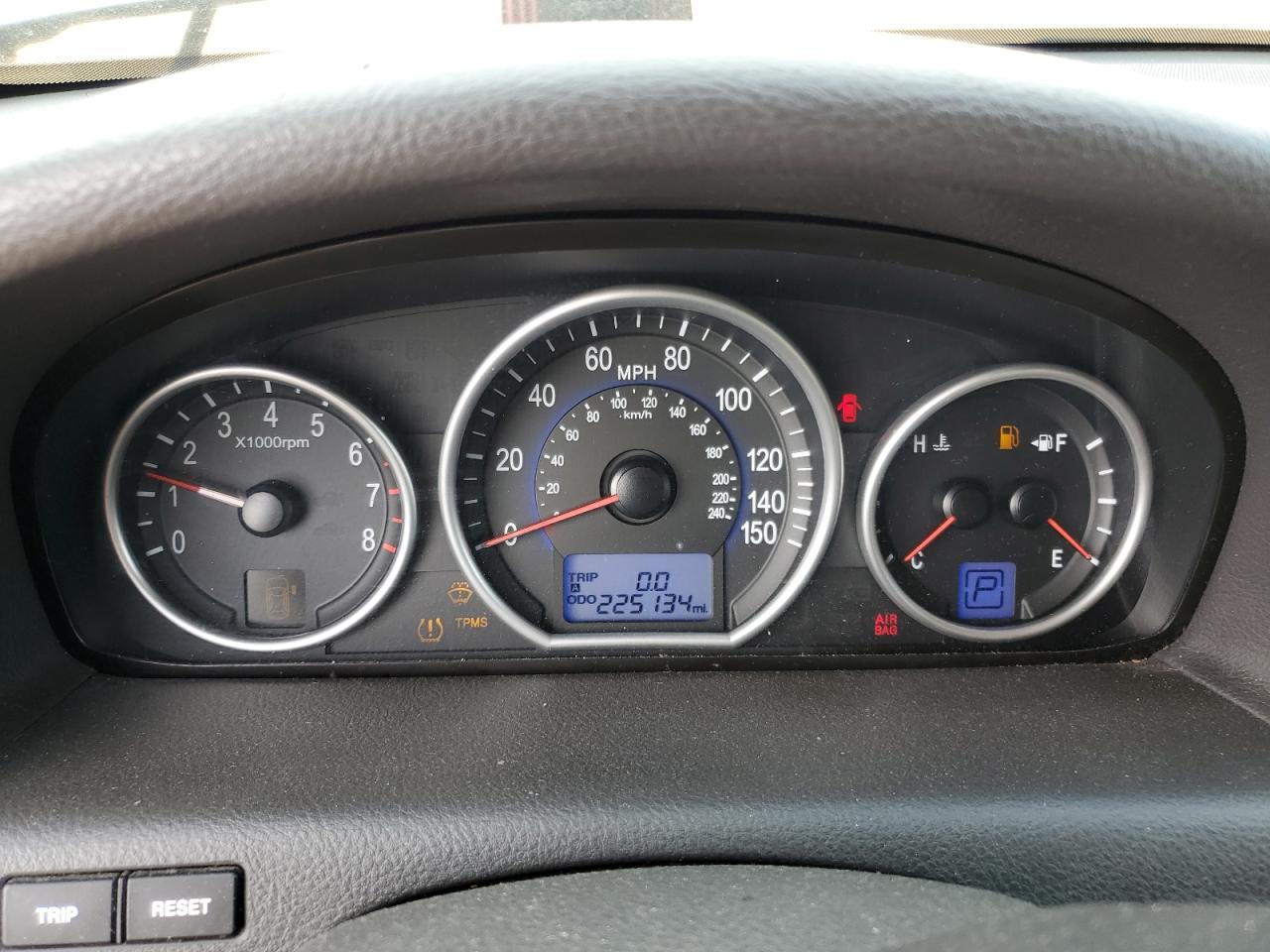 KM8NU13C67U016479 2007 Hyundai Veracruz Gls