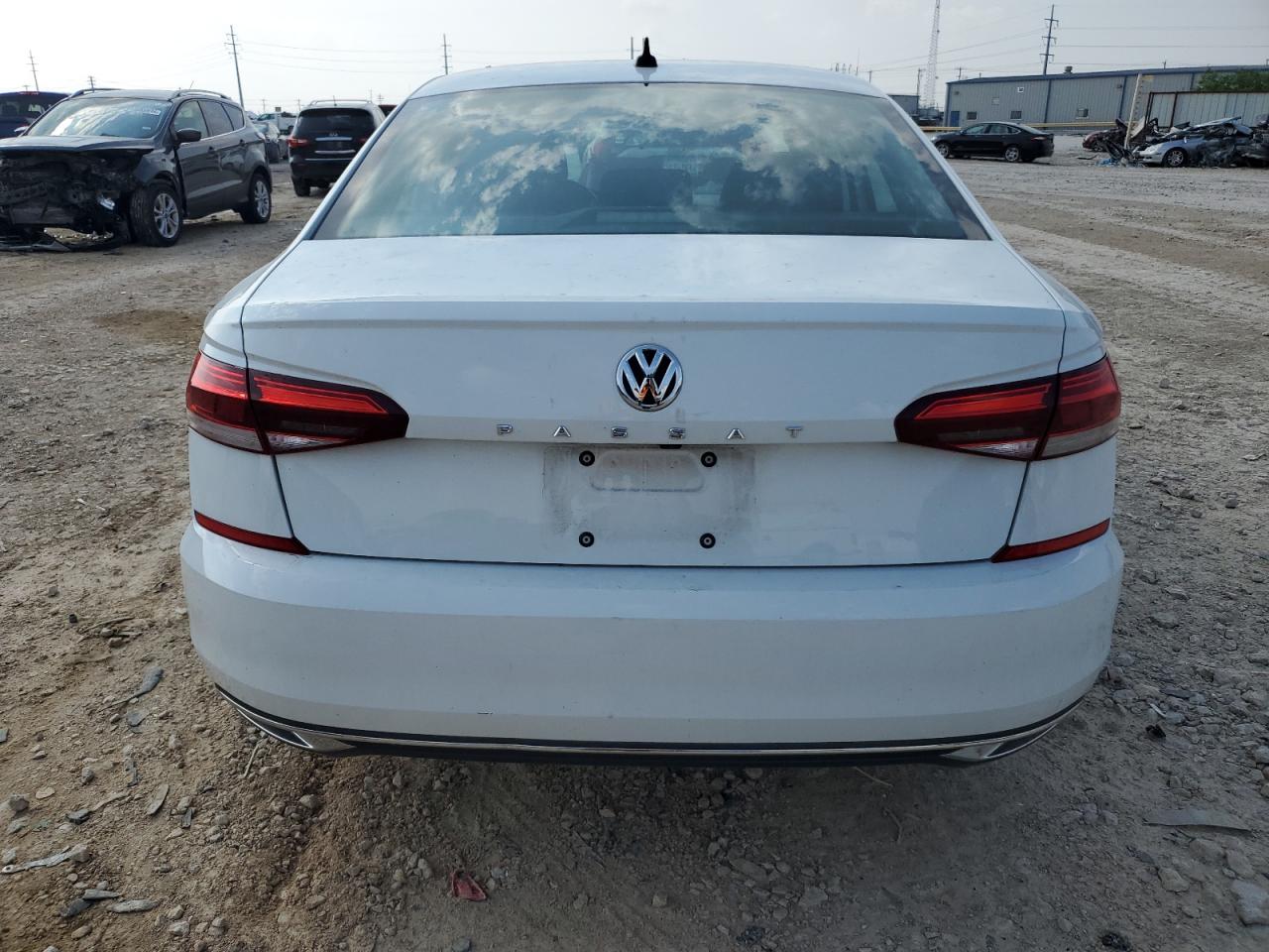 1VWAA7A34LC004071 2020 Volkswagen Passat S