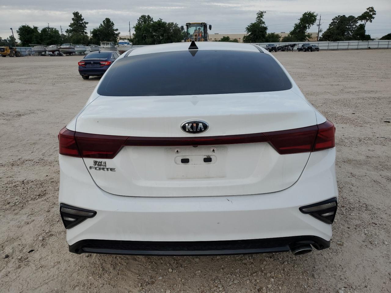 3KPF24AD9KE111816 2019 Kia Forte Fe