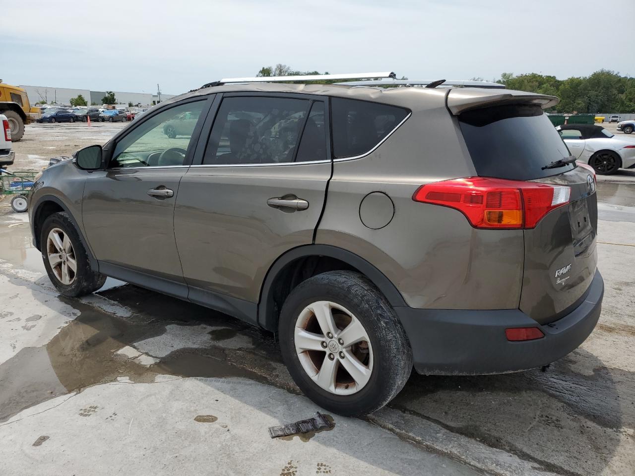 JTMWFREV9DD003432 2013 Toyota Rav4 Xle