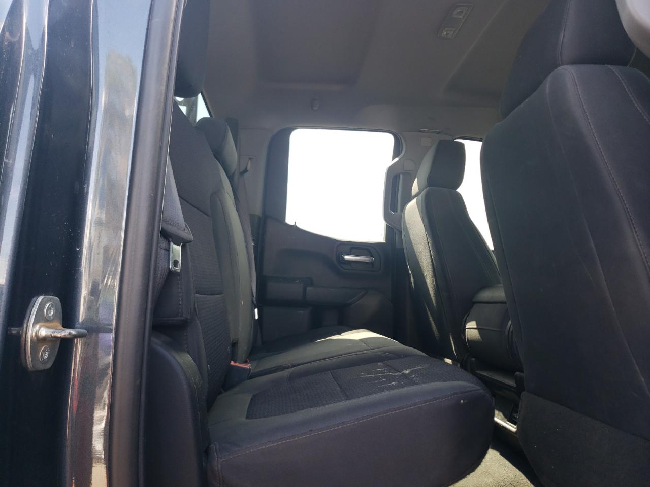 1GCRWBEF0KZ184417 CHEVROLET ALL Models 2019