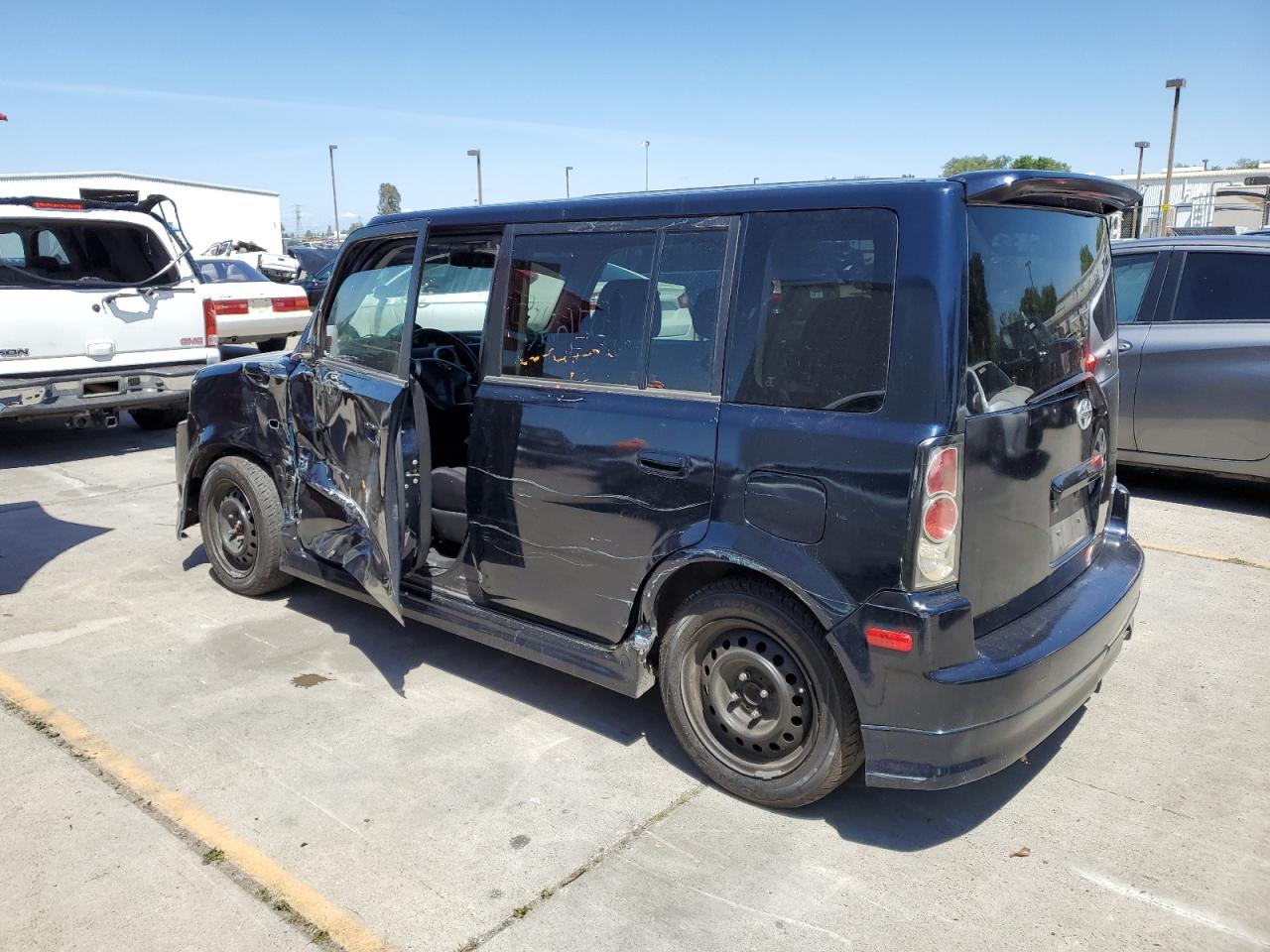 JTLKT324750175374 2005 Toyota Scion Xb