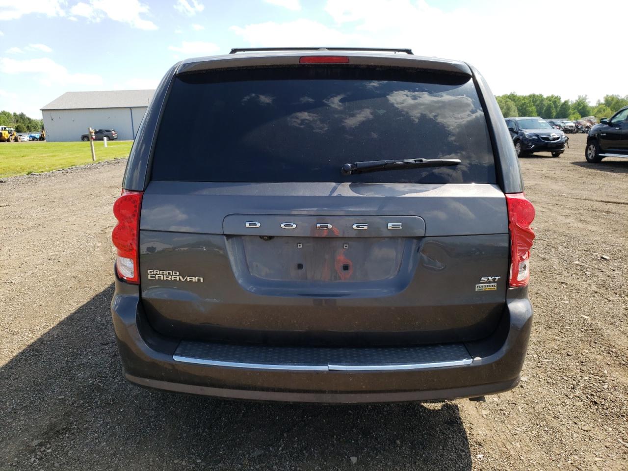 2C4RDGCG6KR758429 2019 Dodge Grand Caravan Sxt