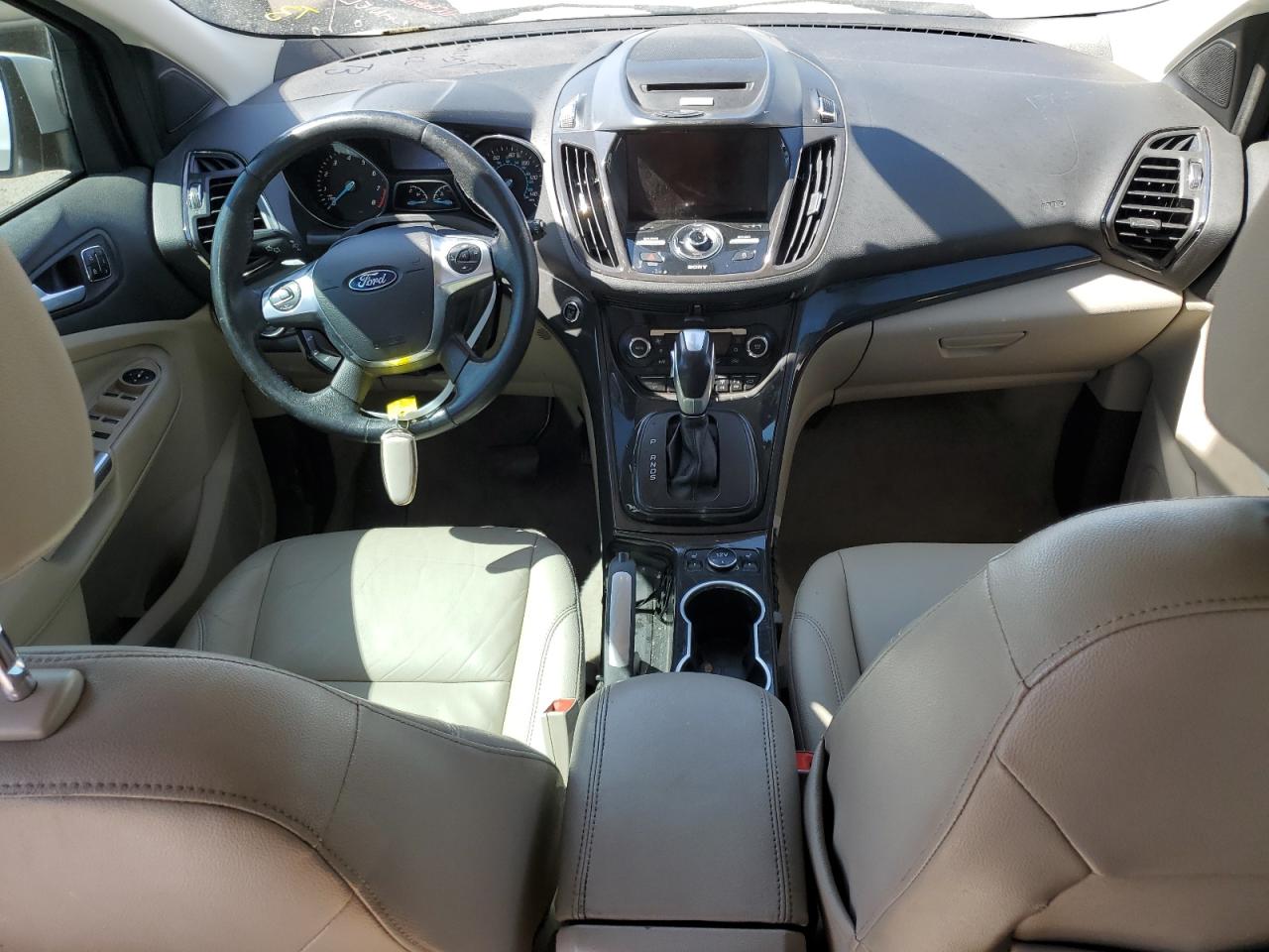 1FMCU0J96FUC80194 2015 Ford Escape Titanium