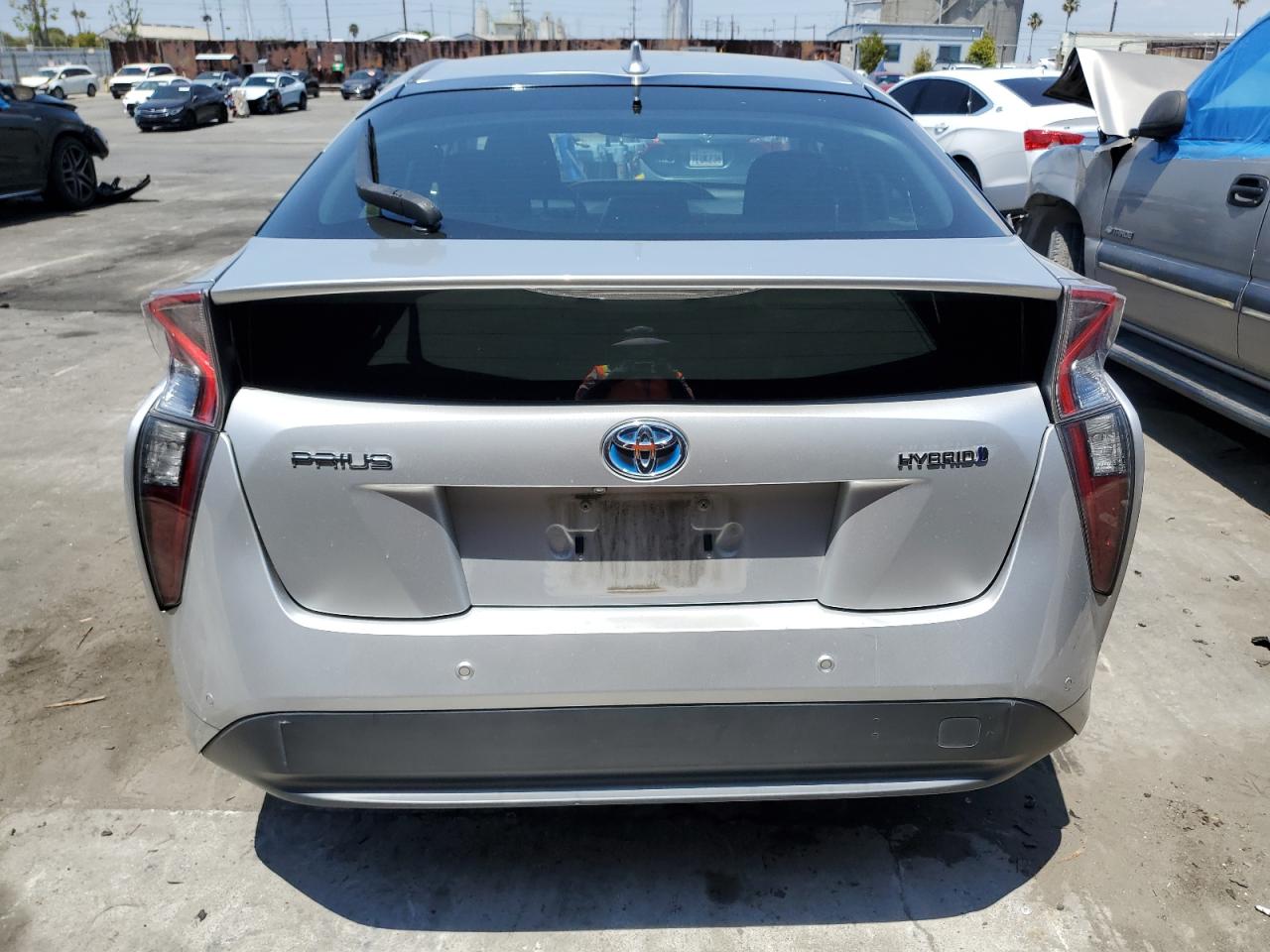 JTDKBRFU3J3592477 2018 Toyota Prius