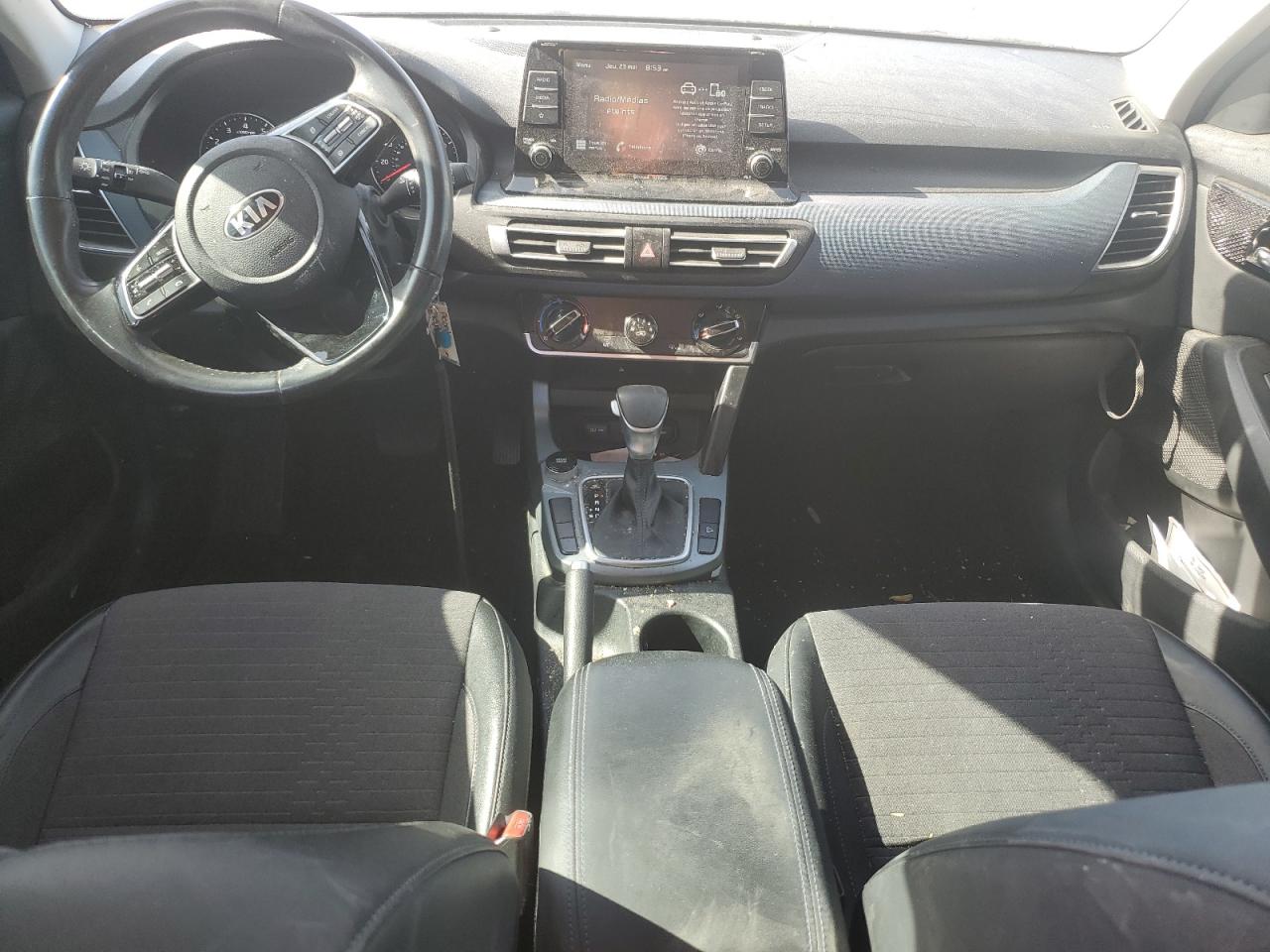 KNDEU2AA5M7096086 2021 Kia Seltos S