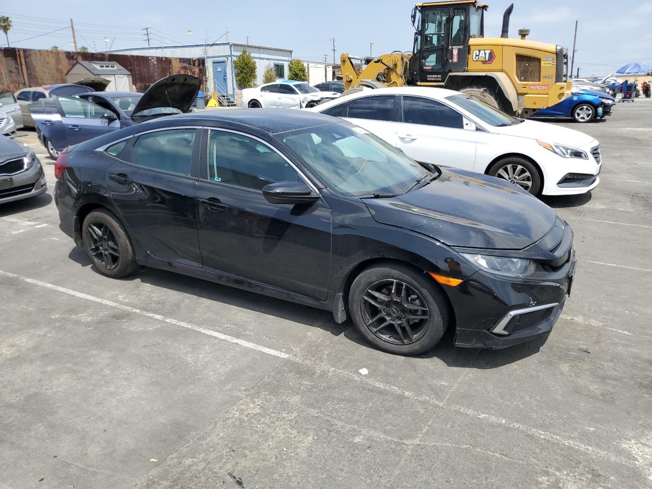 2HGFC2F60KH586157 2019 Honda Civic Lx