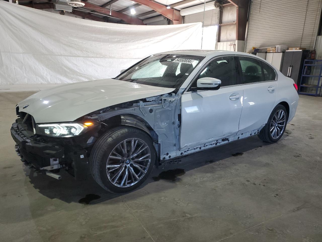 2024 BMW 330Xi vin: 3MW89FF03R8E06373