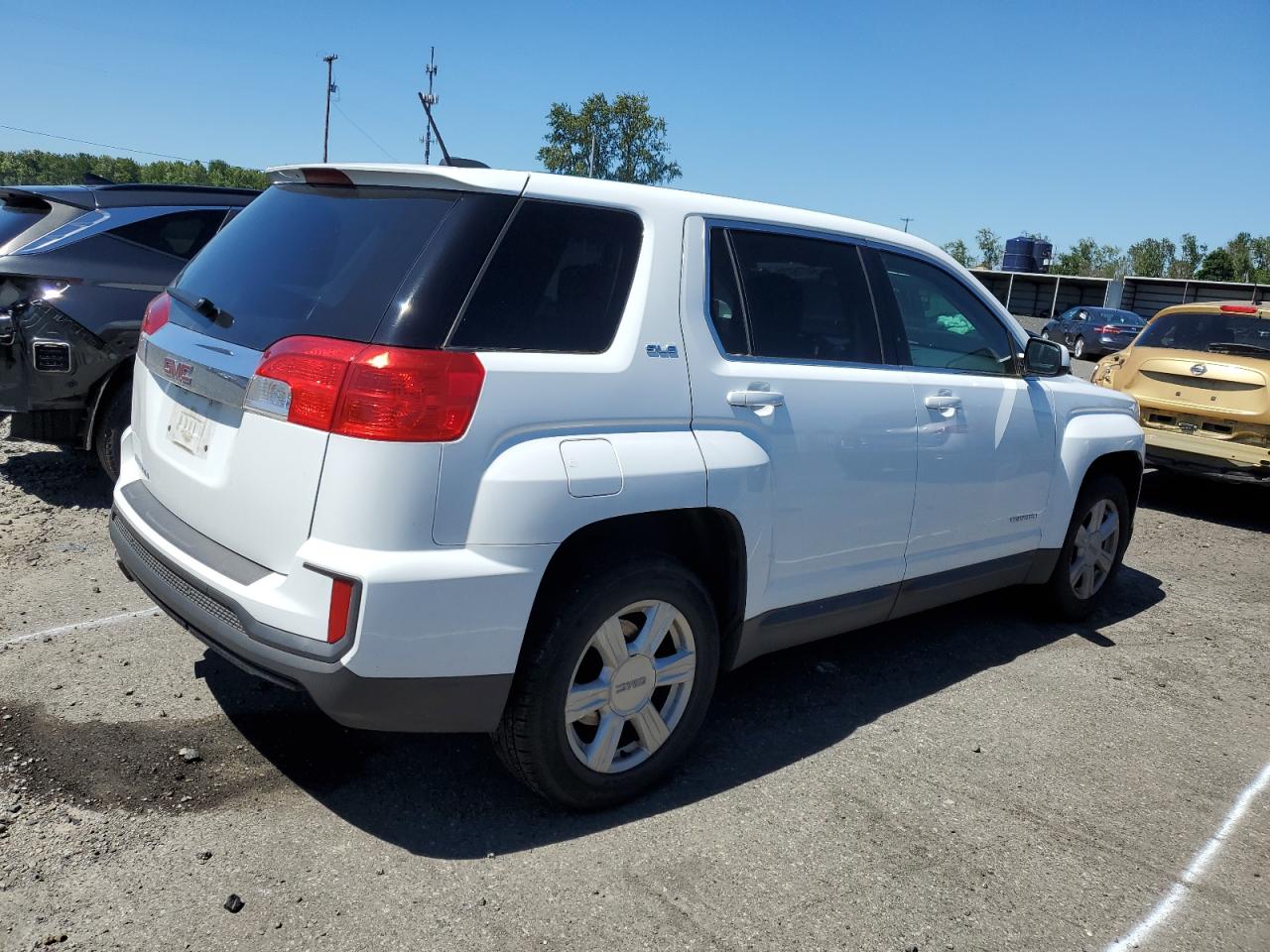 2GKALMEK1G6104970 2016 GMC Terrain Sle