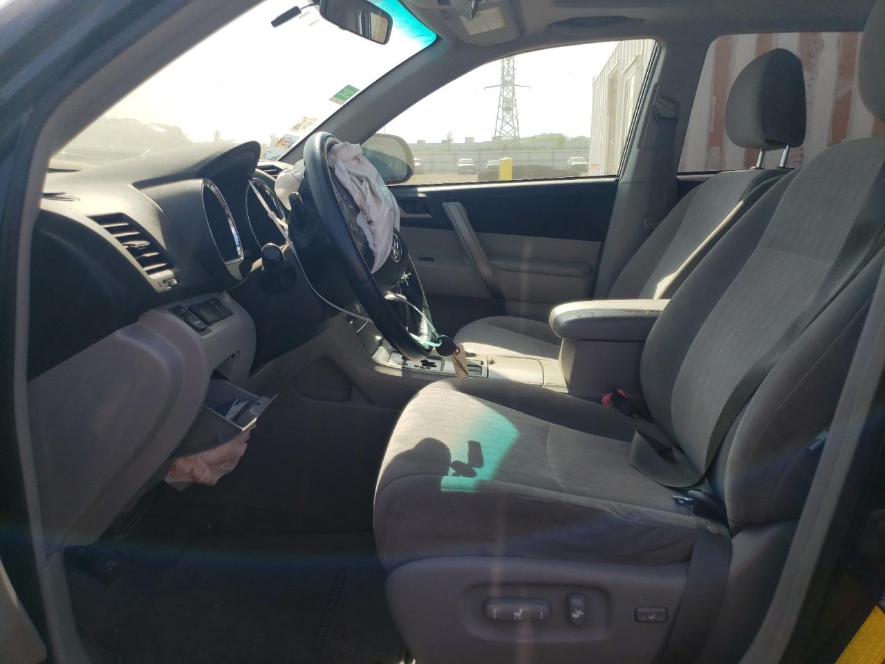 JTEDS43A482058664 2008 Toyota Highlander Sport