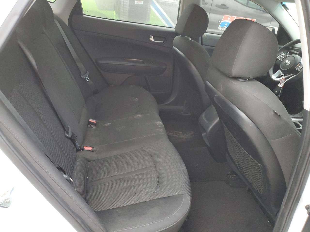 5XXGT4L32KG319064 2019 Kia Optima Lx