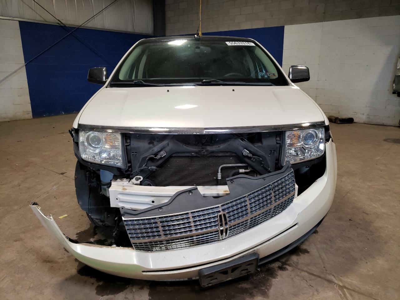 2LMDU88C27BJ22001 2007 Lincoln Mkx