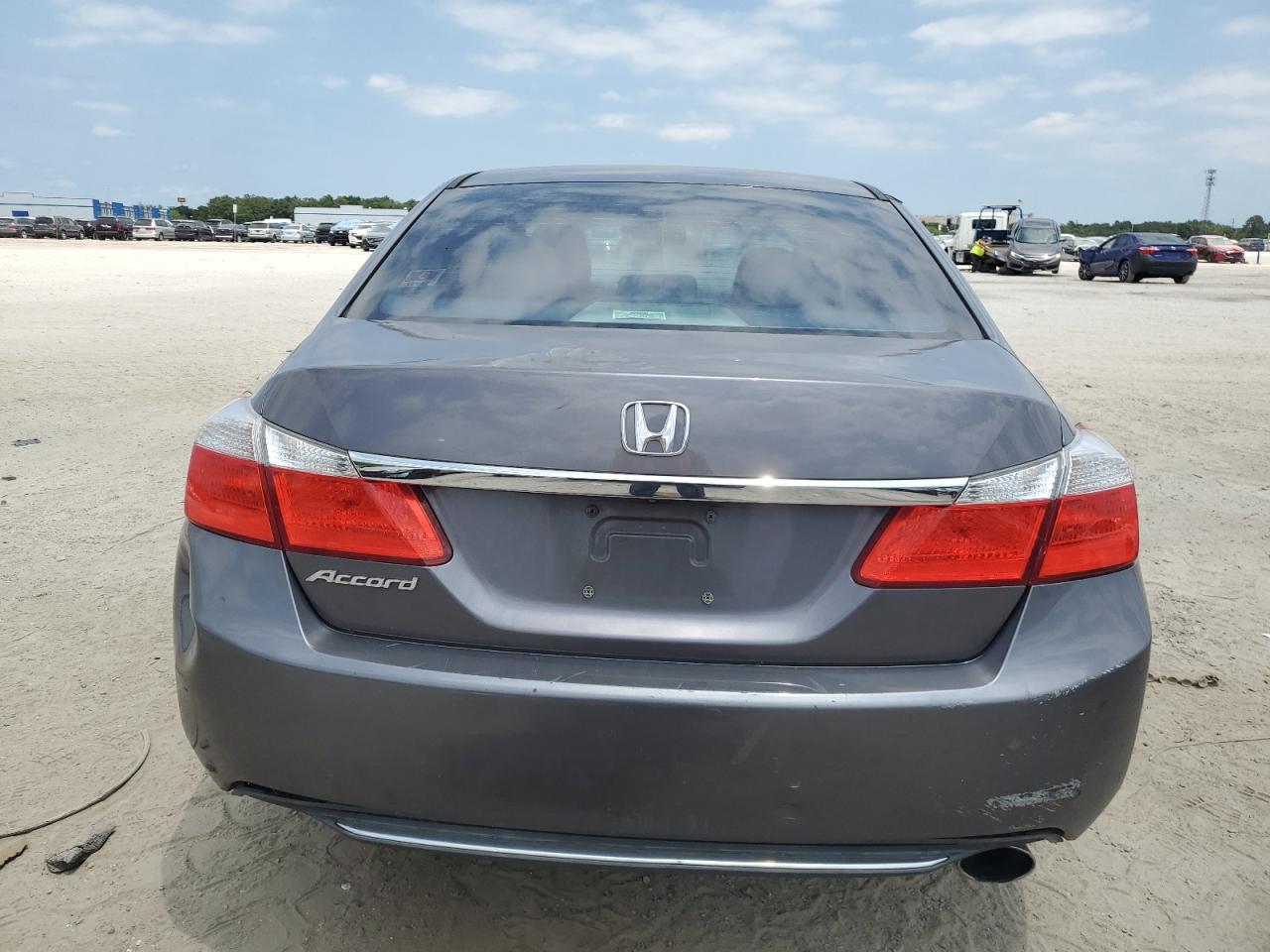 1HGCR2F38FA032084 2015 Honda Accord Lx