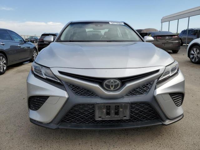 2018 Toyota Camry L VIN: JTNB11HK1J3015880 Lot: 54779584