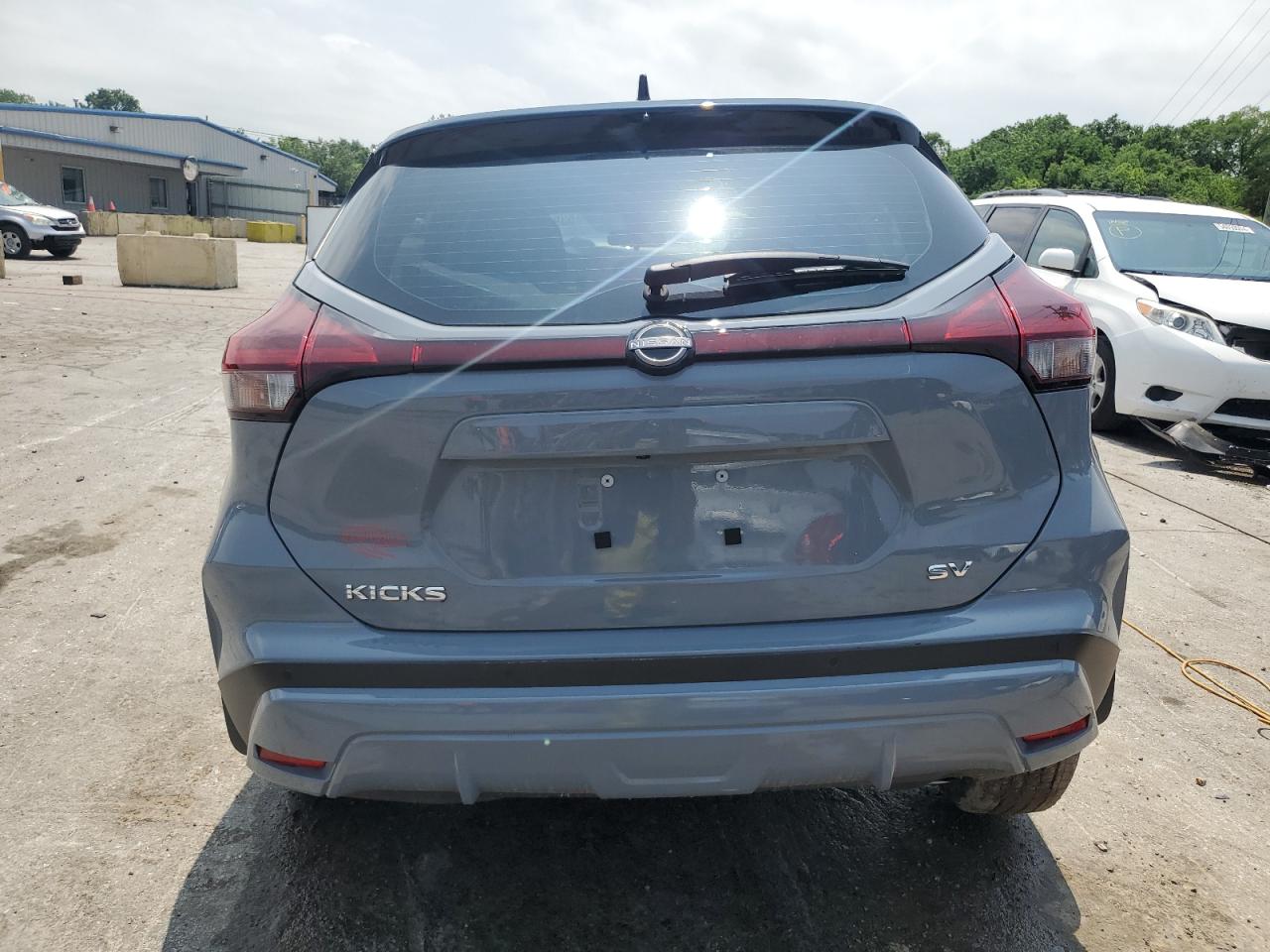 3N1CP5CV2PL574208 2023 Nissan Kicks Sv