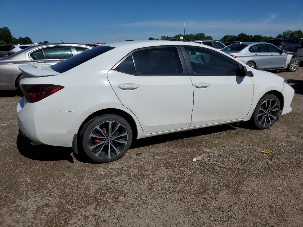 5YFBURHE2HP581603 TOYOTA COROLLA 2017