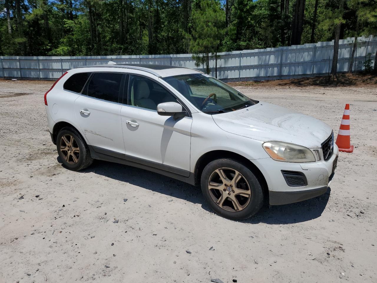 2012 Volvo Xc60 T6 vin: YV4902DZ8C2284950