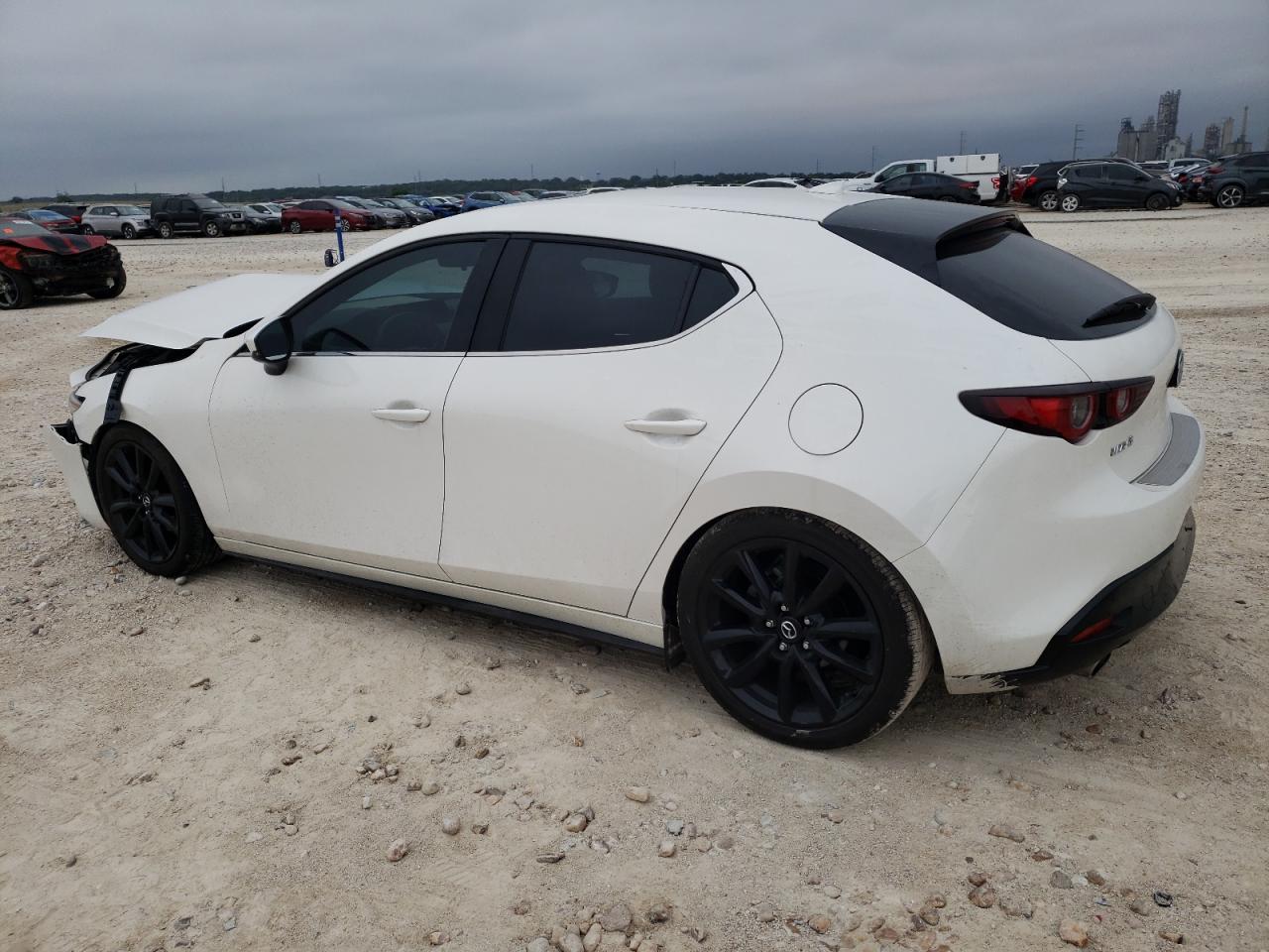 JM1BPAML0N1513491 2022 Mazda 3 Premium