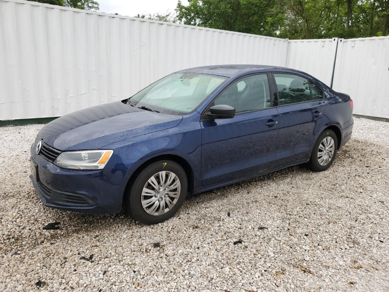 2013 Volkswagen Jetta Base vin: 3VW2K7AJ3DM311750