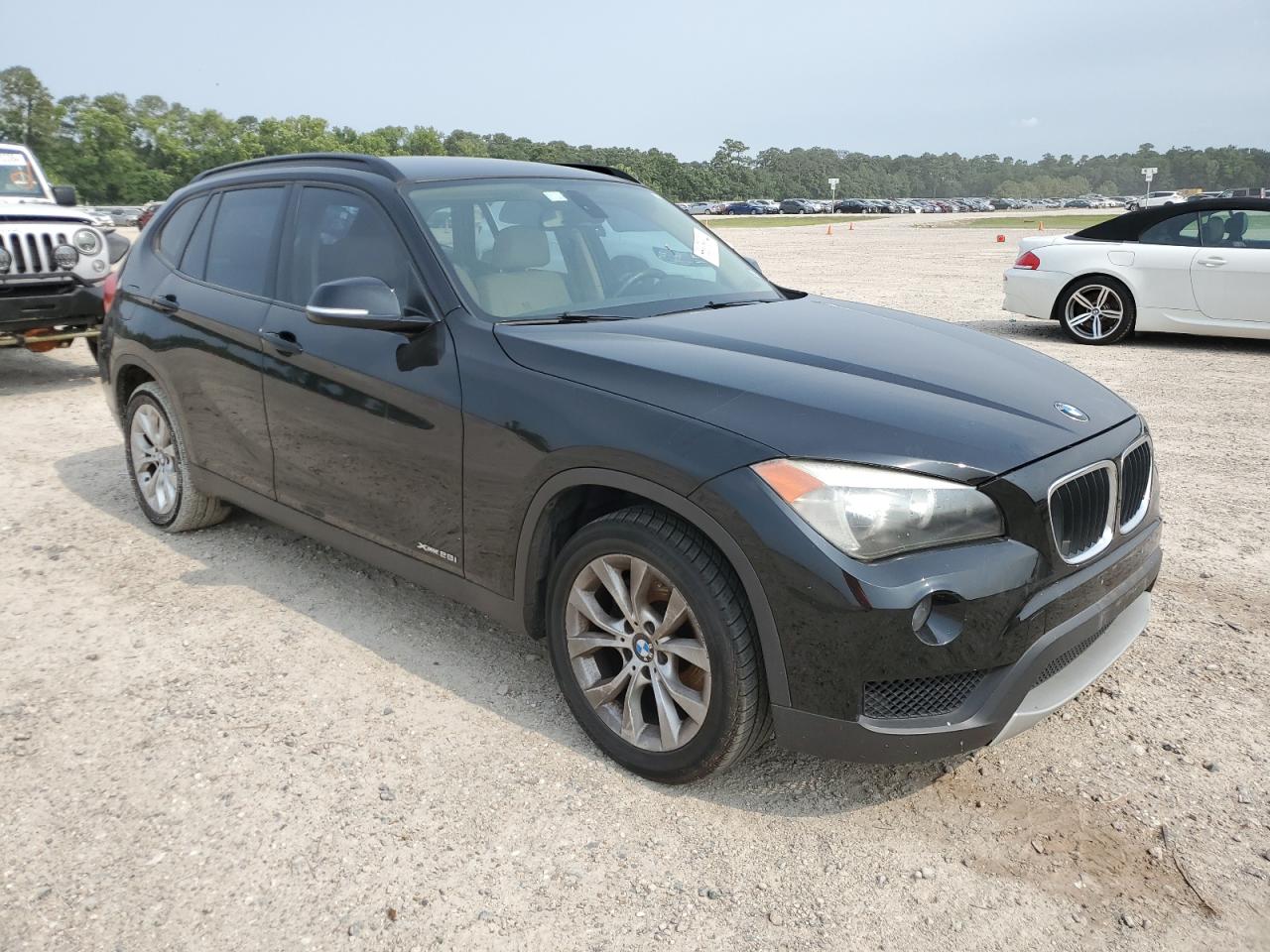 WBAVL1C50DVR87523 2013 BMW X1 xDrive28I