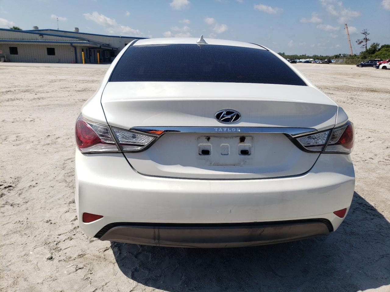 KMHEC4A45CA054622 2012 Hyundai Sonata Hybrid