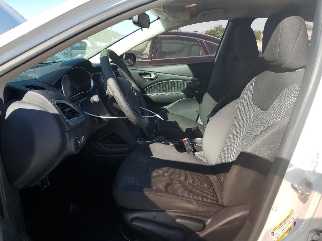 1C3CDFAA1GD533462 2016 Dodge Dart Se