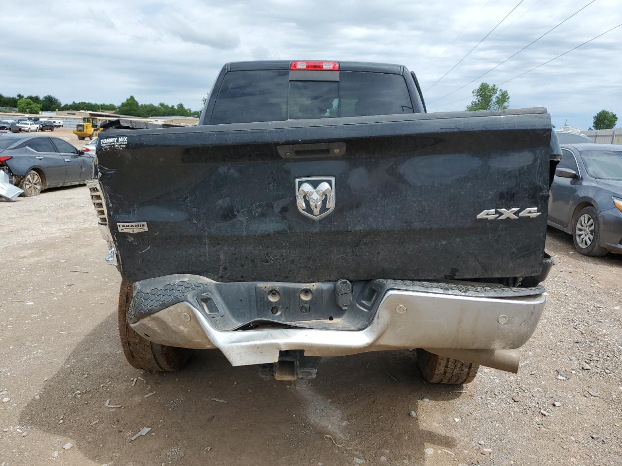 3C6UR5FL2JG216555 2018 Ram 2500 Laramie