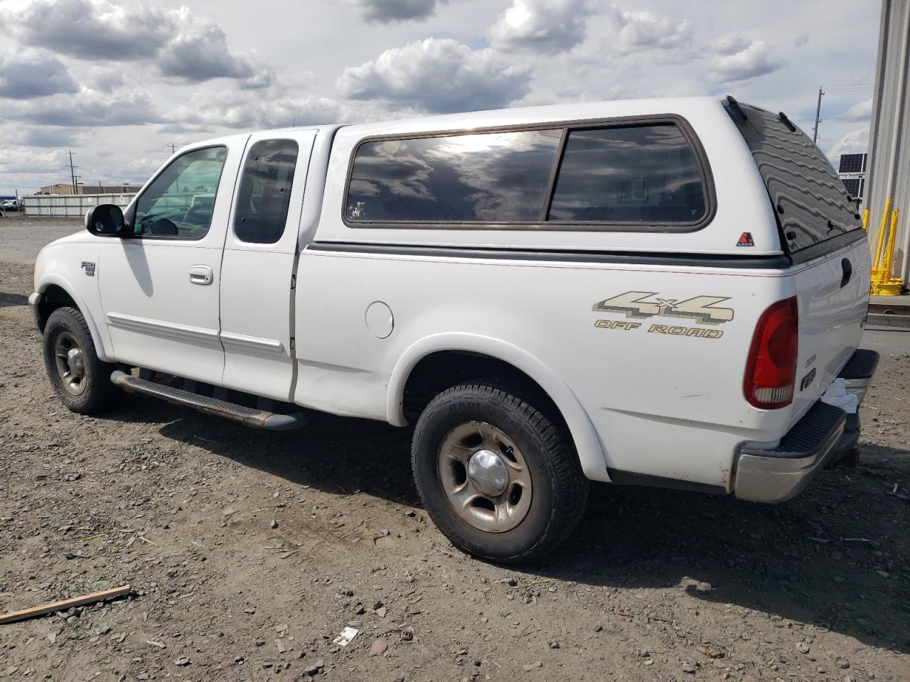 1FTRX18W3XNB51655 1999 Ford F150