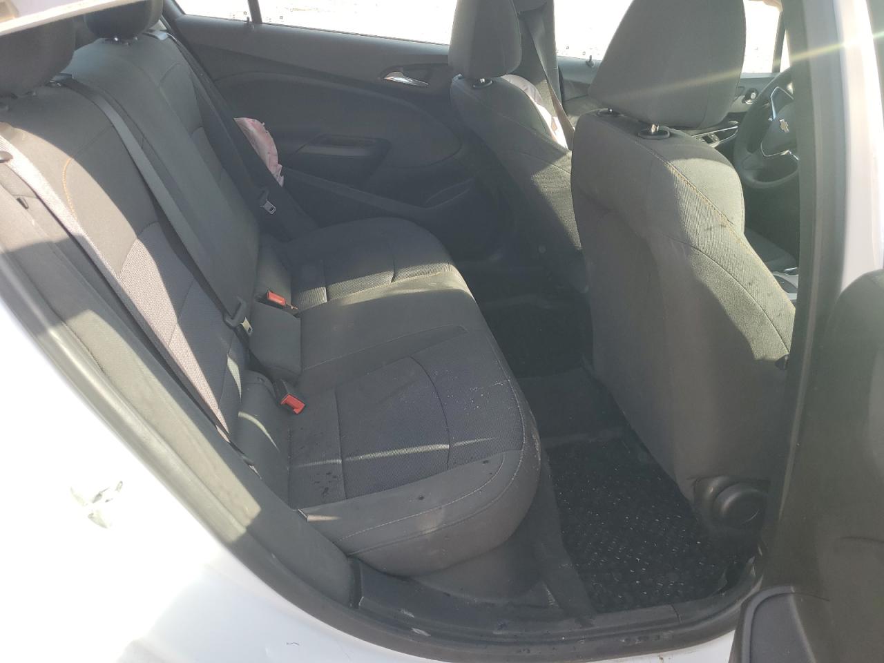 1G1BC5SM2J7104469 CHEVROLET CRUZE 2018