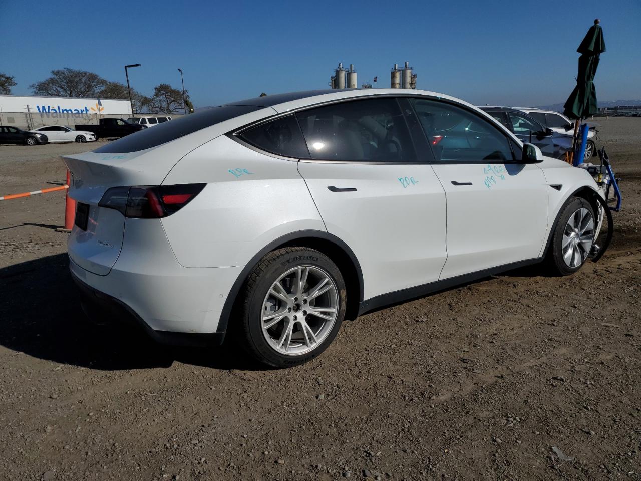 5YJYGAEE2MF230834 2021 Tesla Model Y