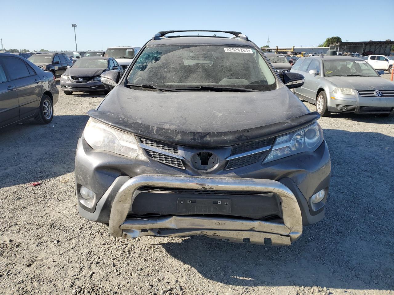 JTMRFREV8FD137977 2015 Toyota Rav4 Xle