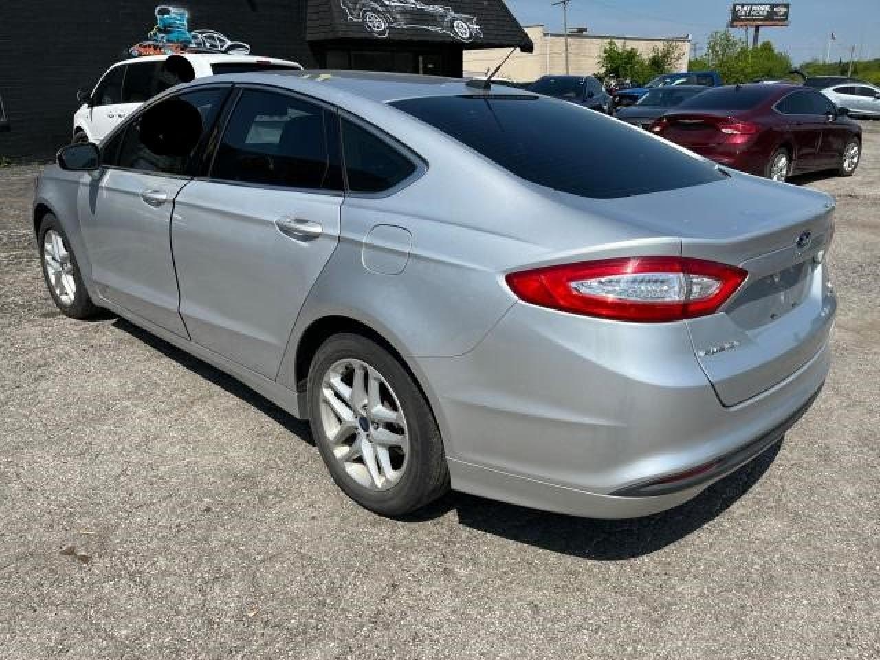 2014 Ford Fusion Se vin: 3FA6P0HD8ER195775