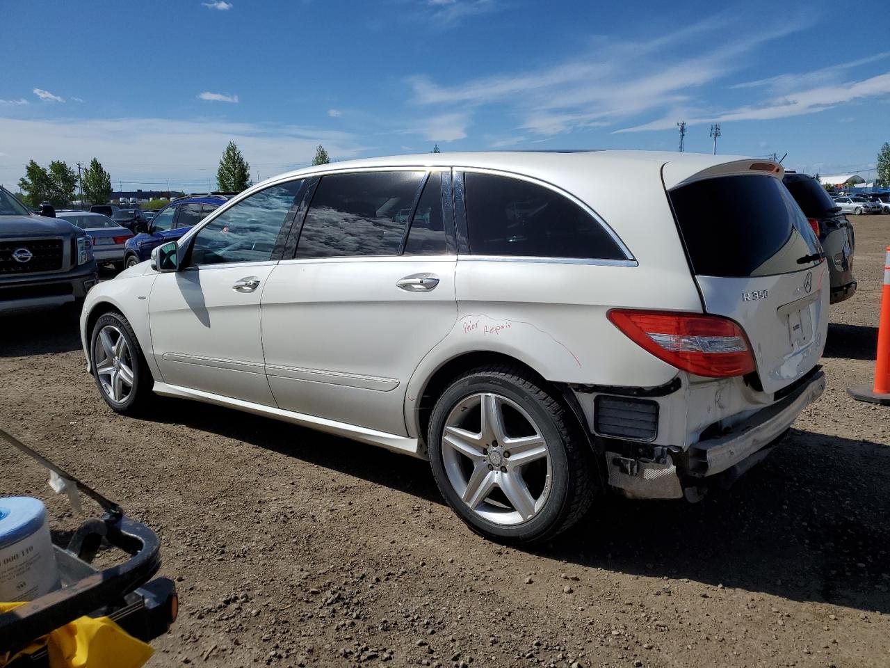 4JGCB2FE1BA126303 2011 Mercedes-Benz R 350 Bluetec