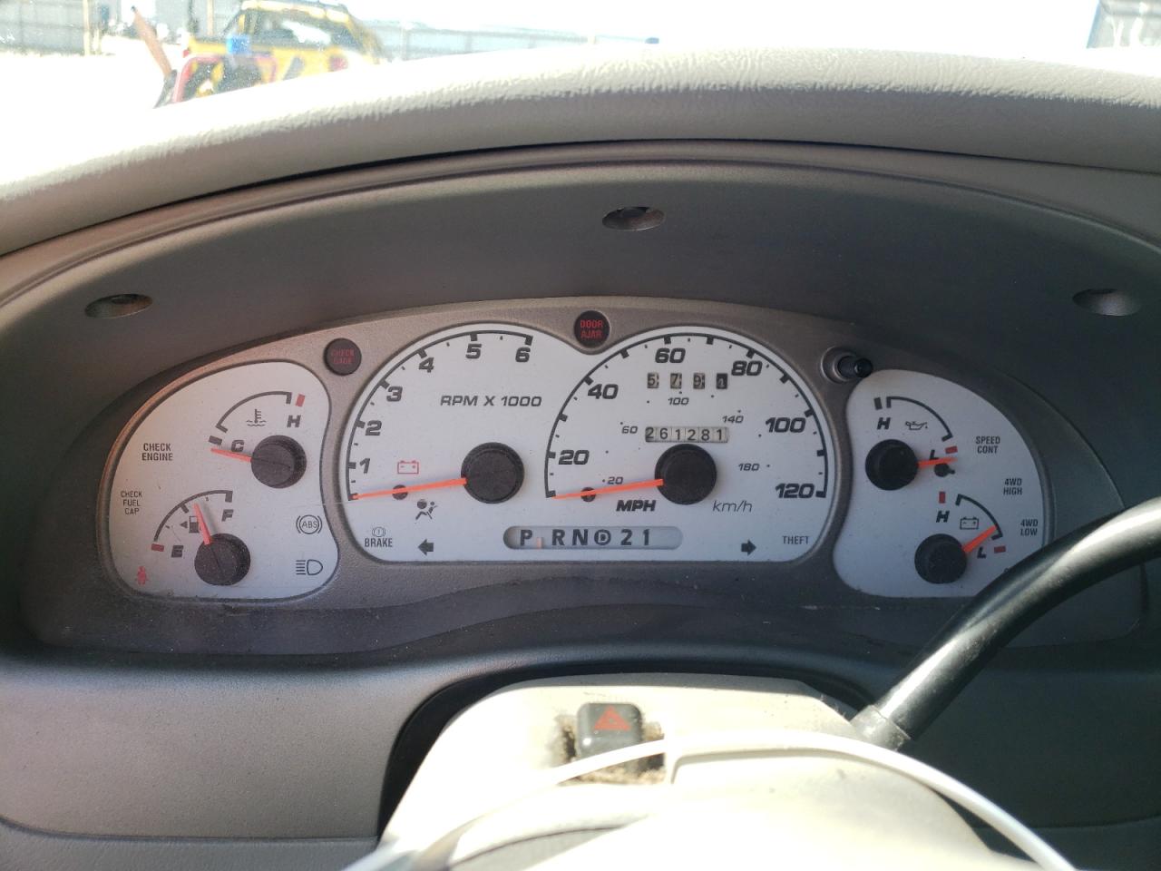 1FMZU77E43UB00598 2003 Ford Explorer Sport Trac