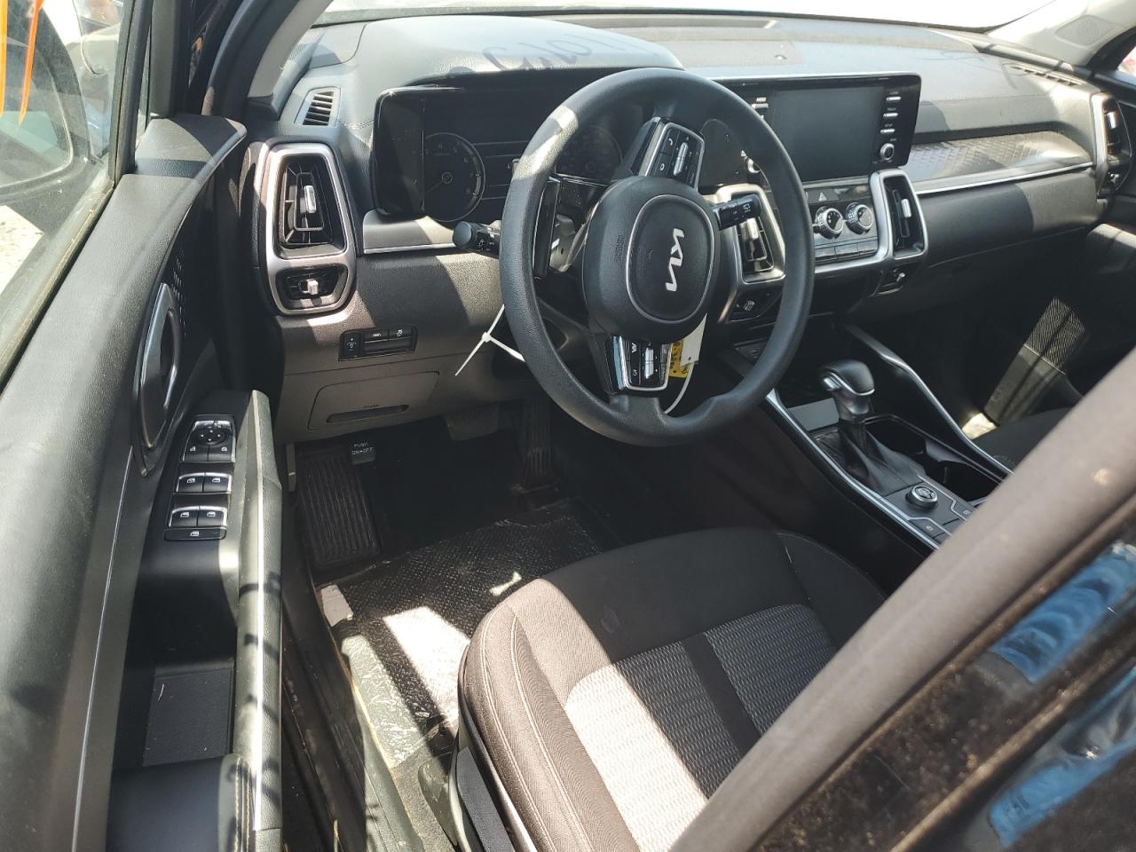 5XYRG4LC1NG110136 2022 Kia Sorento Lx