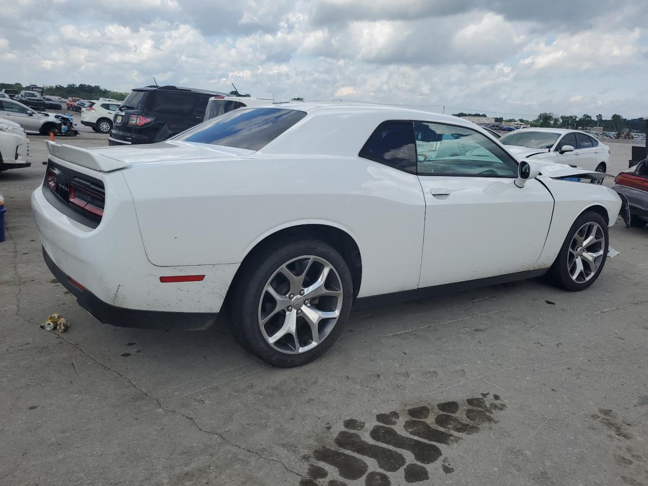 2016 Dodge Challenger Sxt vin: 2C3CDZAG5GH209391