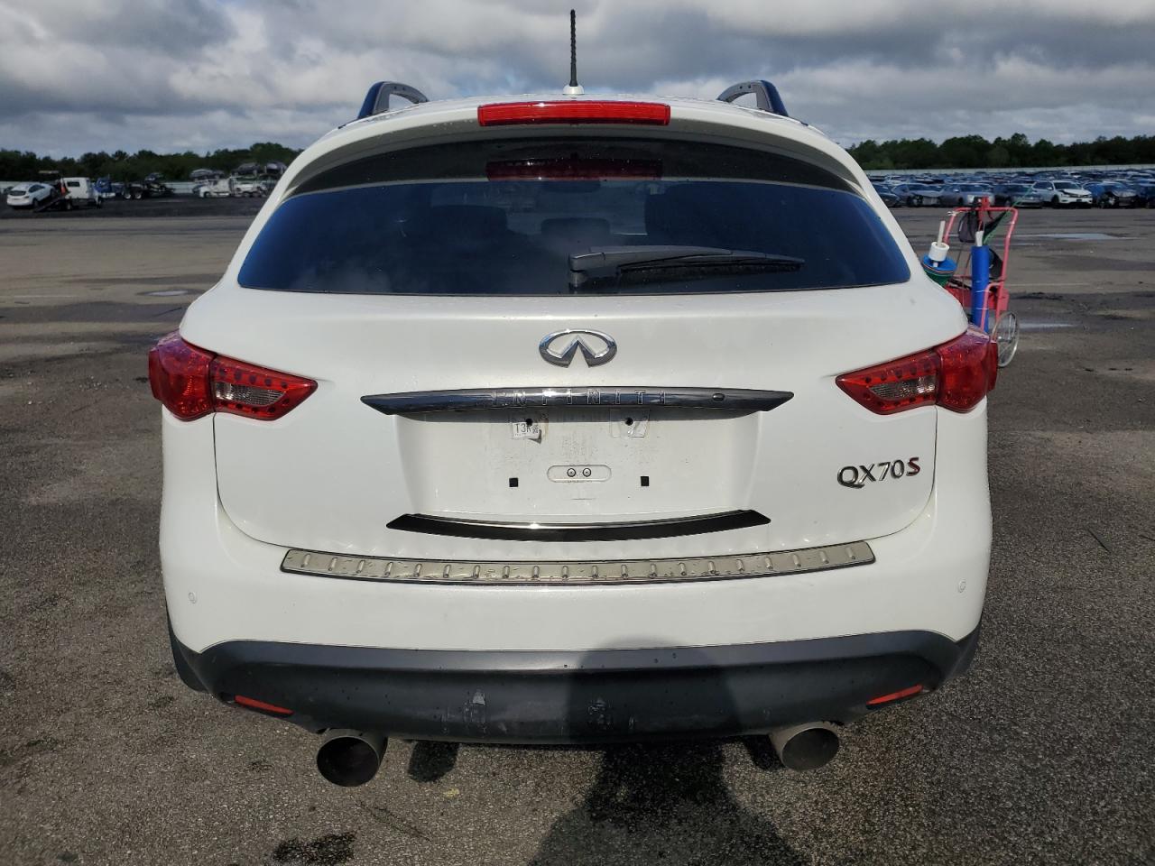 JN8CS1MW8GM750099 2016 Infiniti Qx70