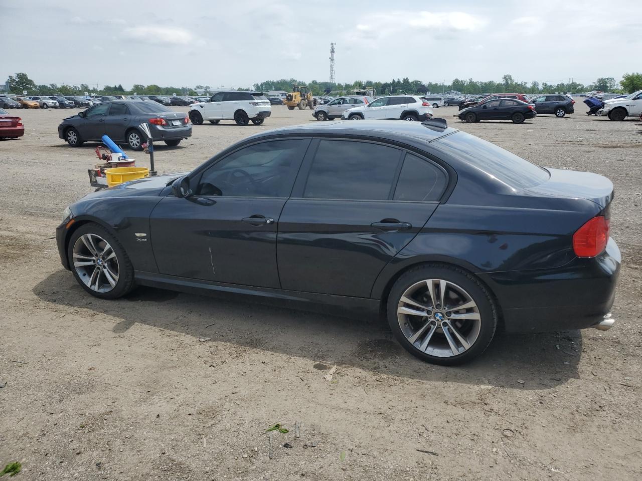 WBAPK7C5XBA816555 2011 BMW 328 Xi