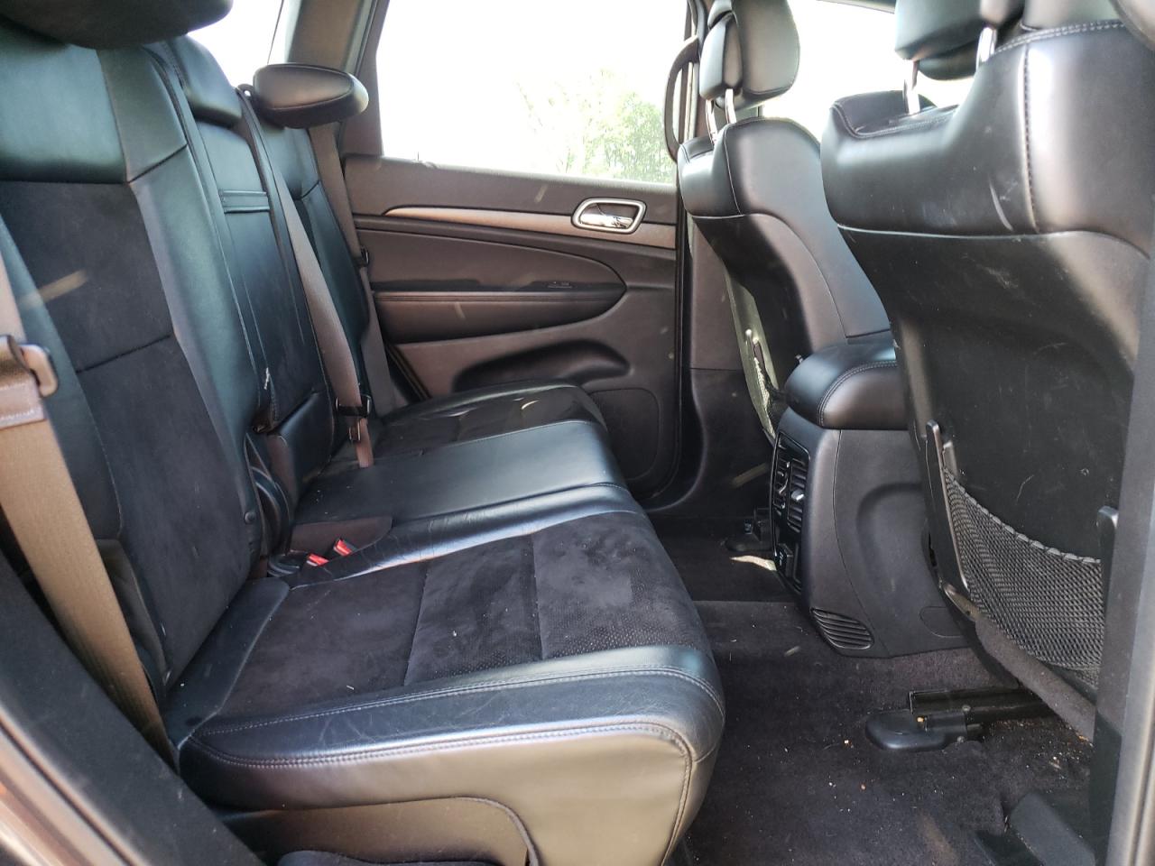 1C4RJFAG8HC925090 2017 Jeep Grand Cherokee Laredo