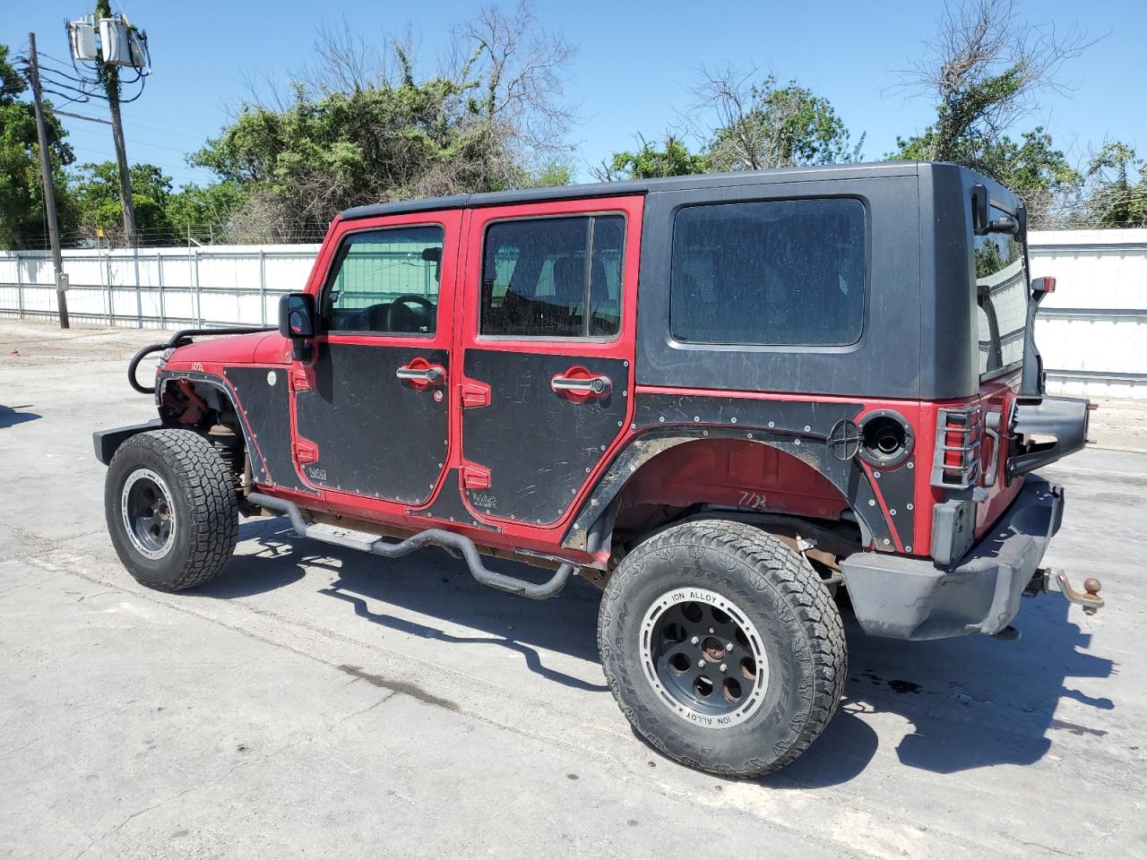 1J4BA3H13AL183389 2010 Jeep Wrangler Unlimited Sport