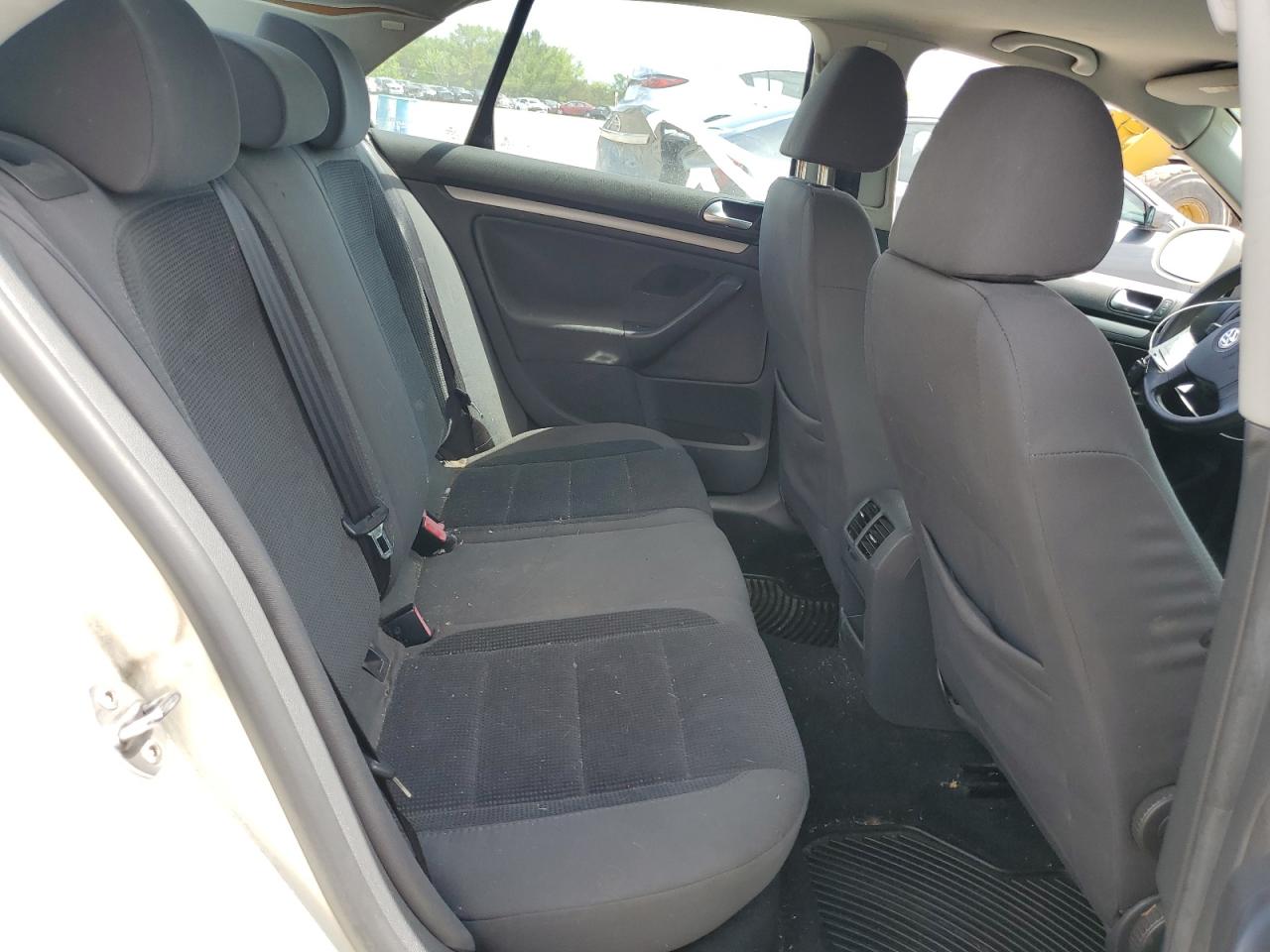 3VWJZ71K98M095005 2008 Volkswagen Jetta S