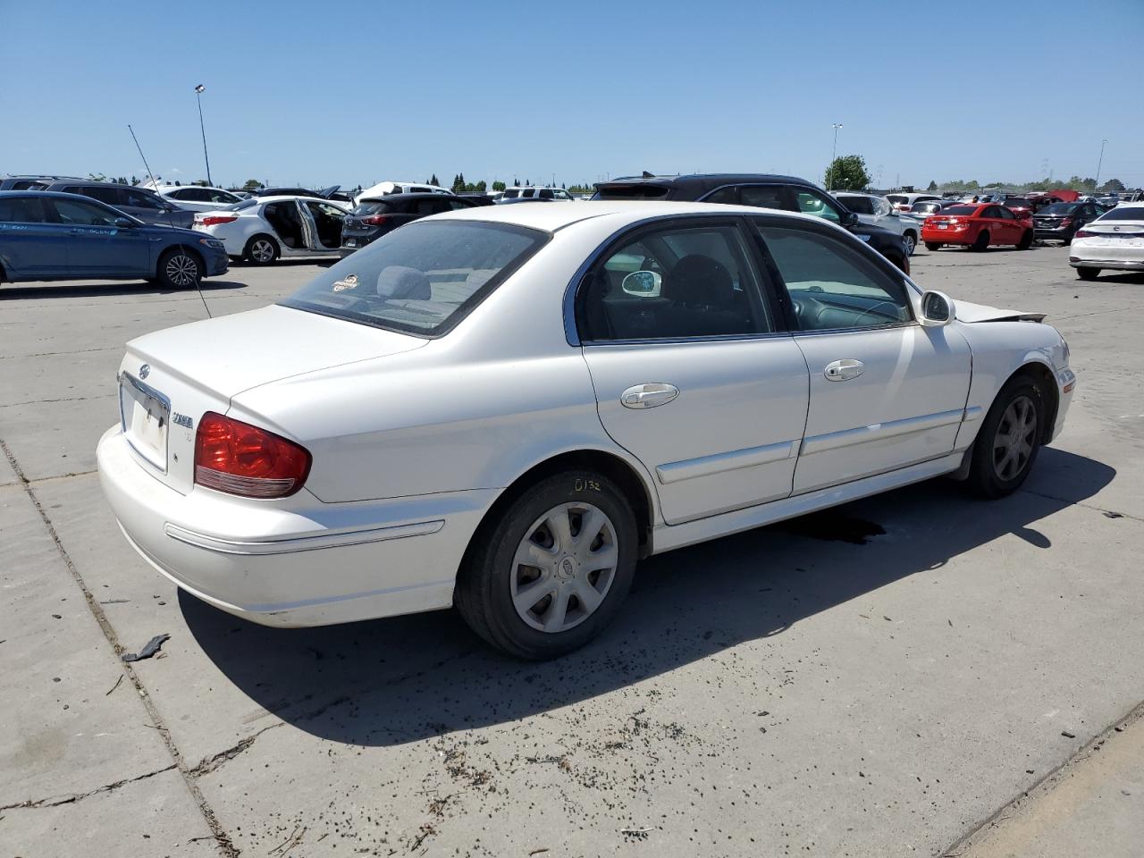 KMHWF25HX4A035188 2004 Hyundai Sonata Gl