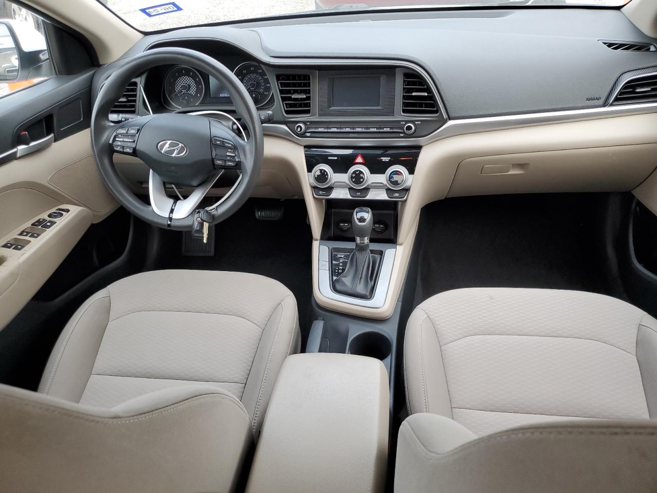 5NPD74LF0KH491812 2019 Hyundai Elantra Se