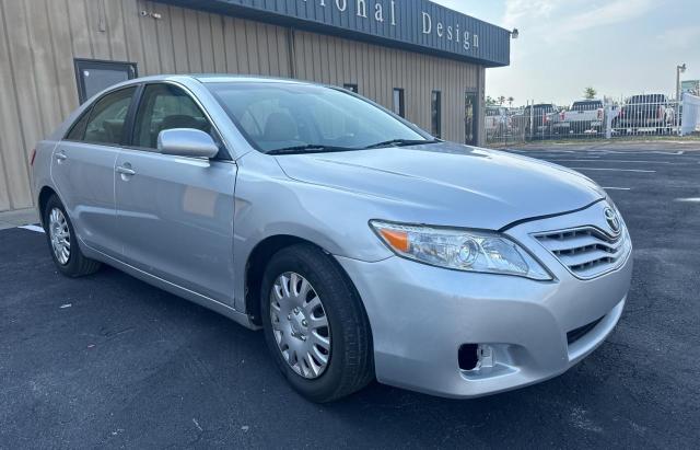 Lot #2537844616 2010 TOYOTA CAMRY BASE salvage car