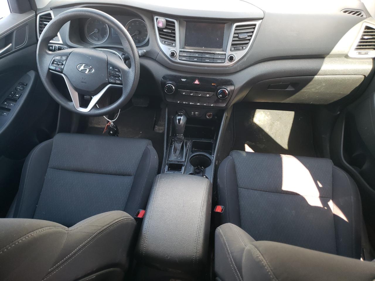 KM8J33A48JU801022 2018 Hyundai Tucson Sel