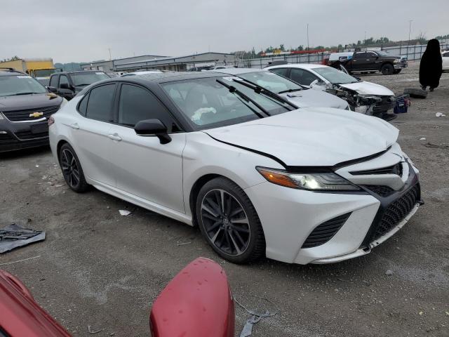 VIN 4T1B61HK8KU196313 2019 Toyota Camry, Xse no.4