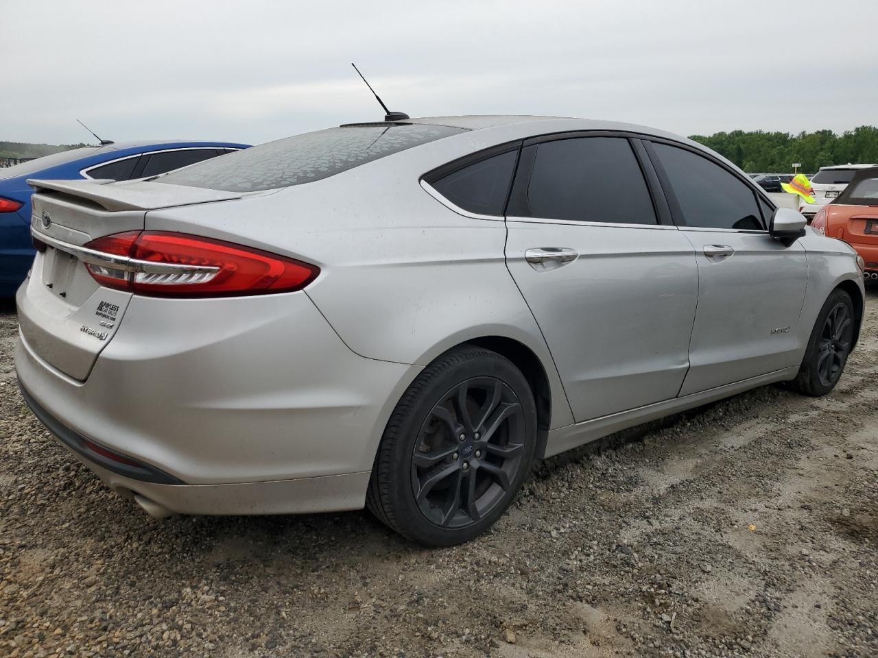 2018 Ford Fusion Se Hybrid vin: 3FA6P0LU5JR248238