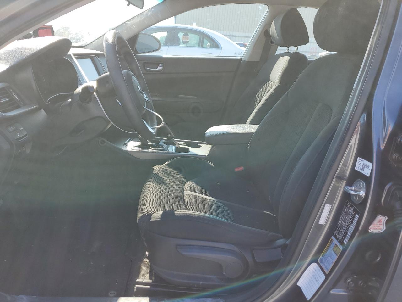 5XXGT4L33LG418784 2020 Kia Optima Lx