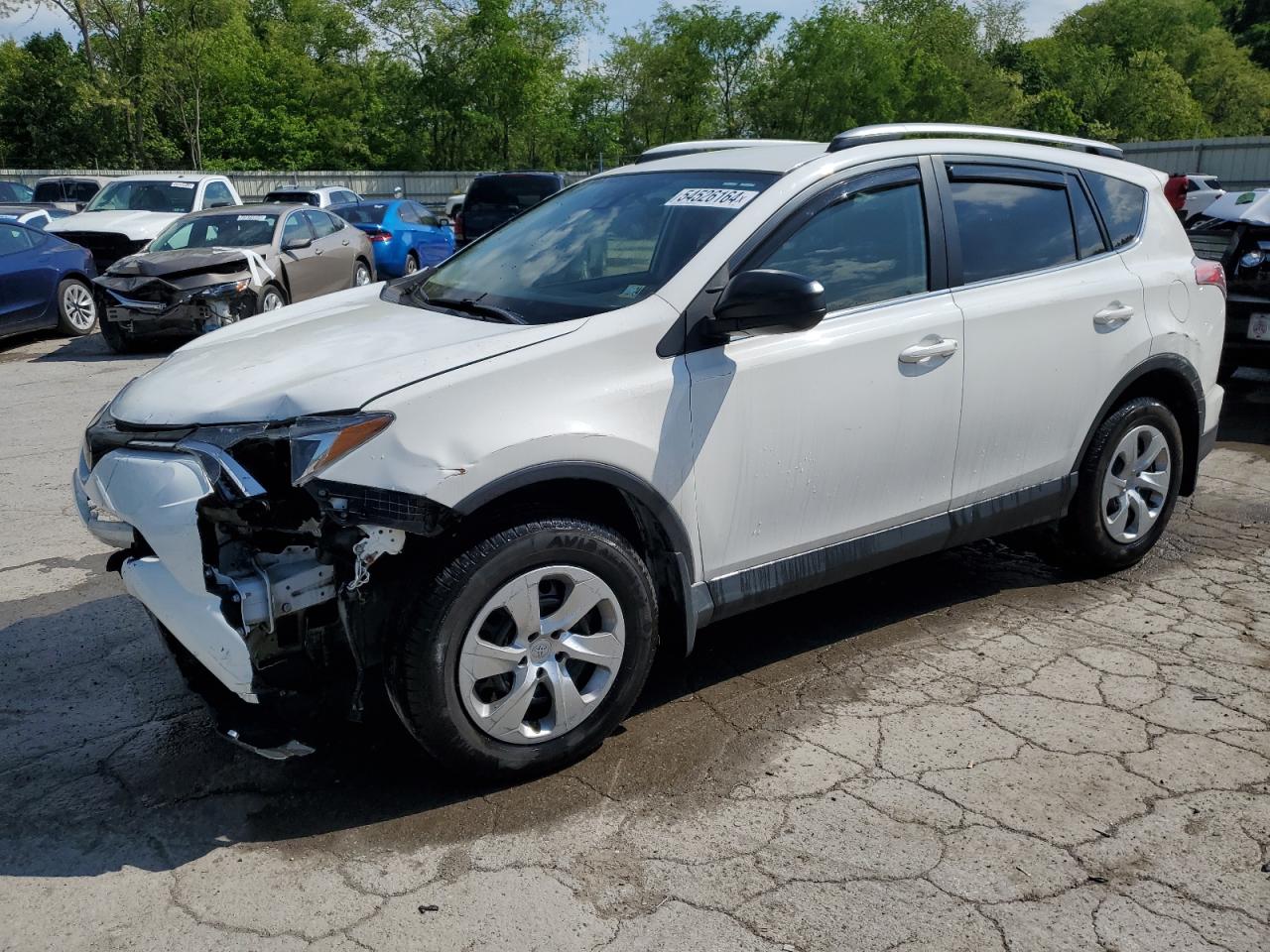 JTMBFREV8HJ146765 2017 Toyota Rav4 Le